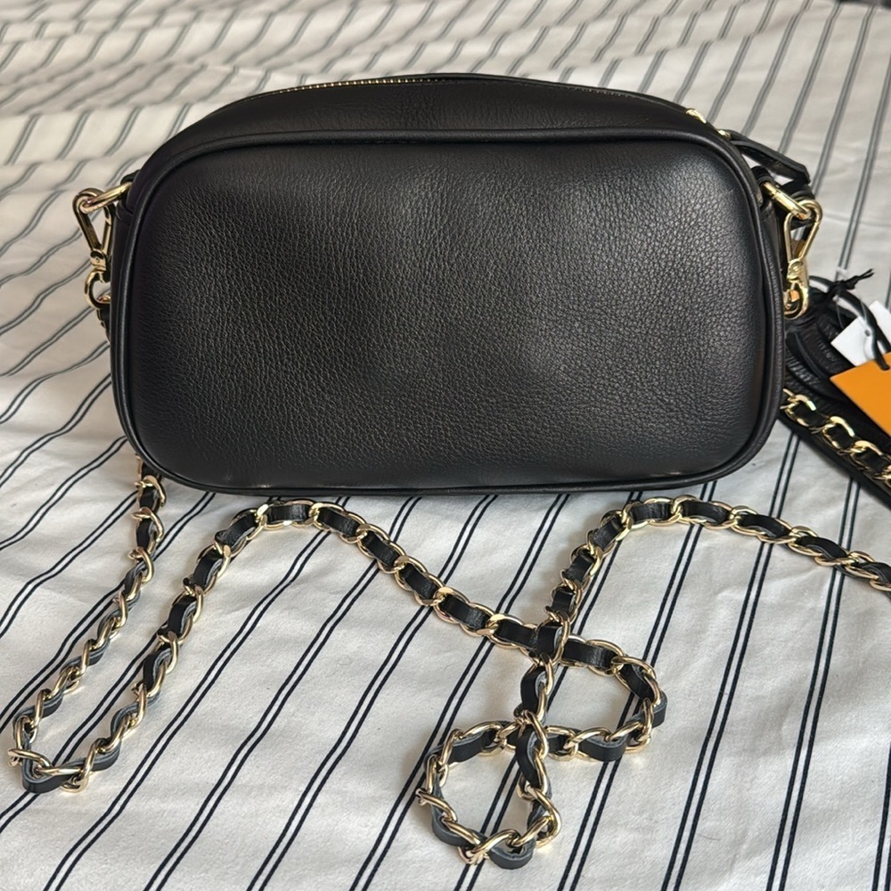 VALENTINO BY MARIO VALENTINO Bella Leather Camera Crossbody Bag black w/ rivets - Picture 7 of 12